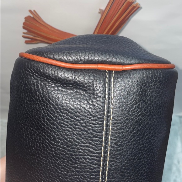 Dooney & Bourke Medium Zip Crossbody - Picture 4 of 16